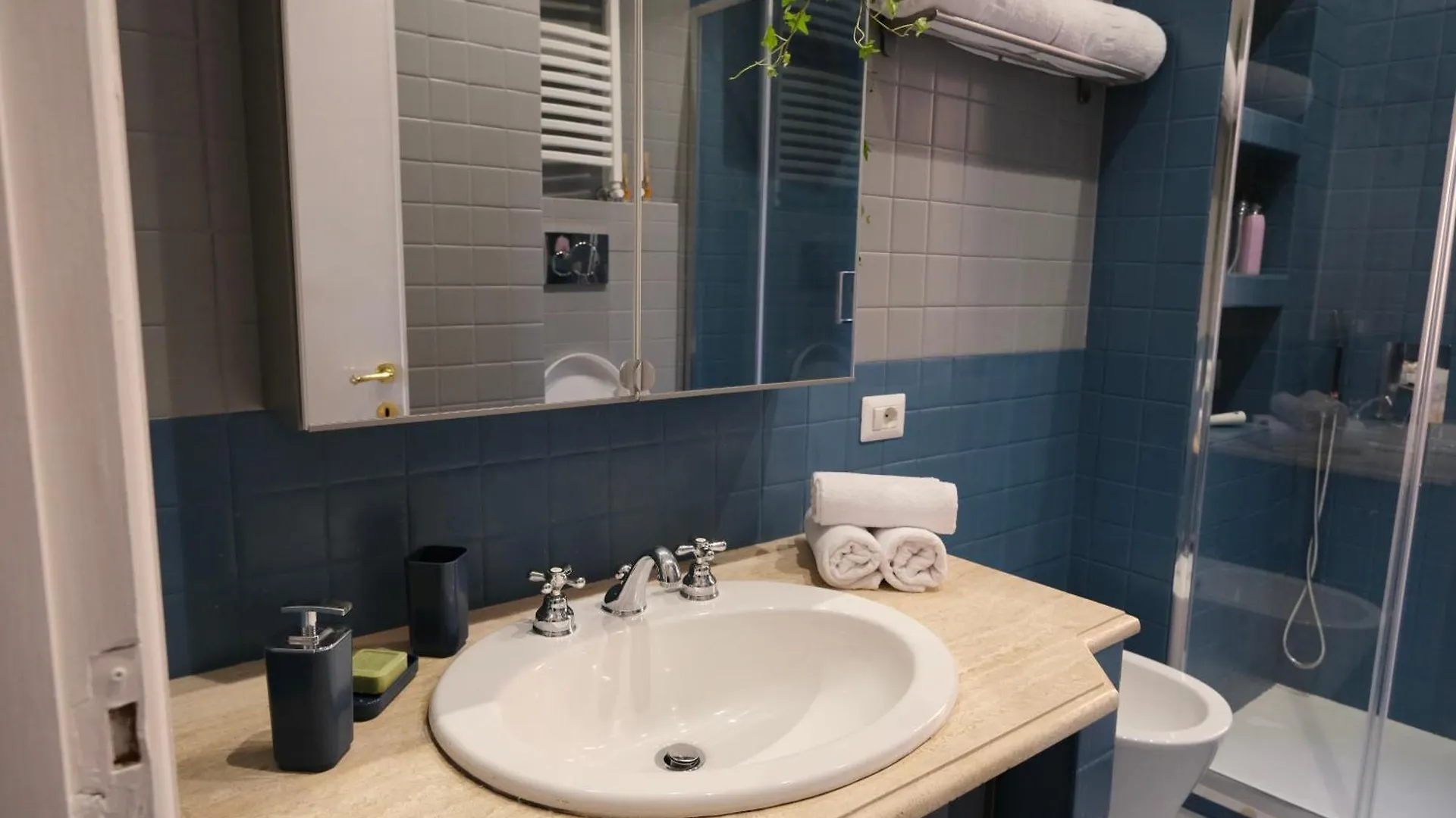 Ferienwohnung Casa Frida Arte E Sport Tra Maxxi E Olimpico Rom Italien