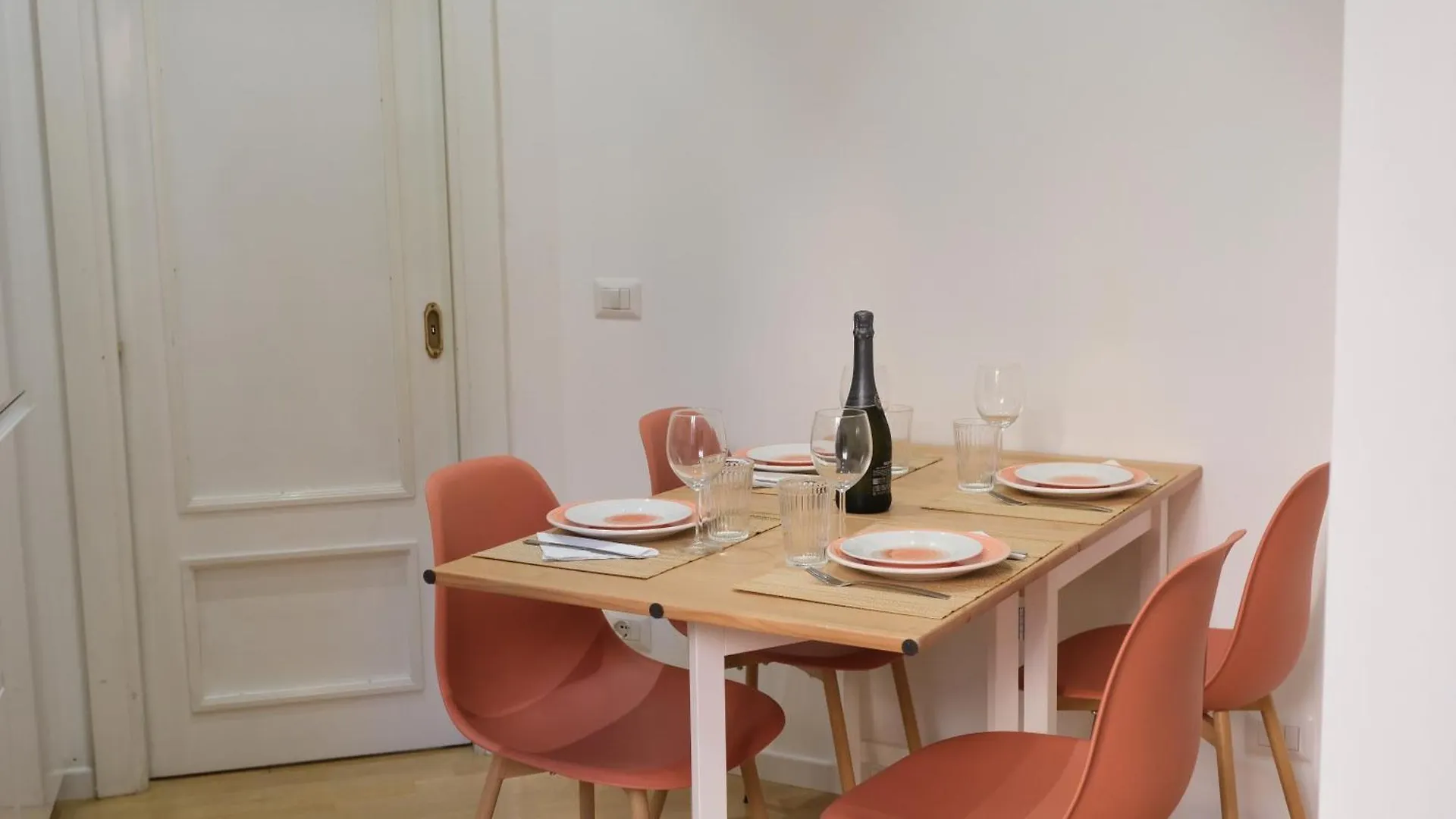 Ferienwohnung Casa Frida Arte E Sport Tra Maxxi E Olimpico Rom Apartment
